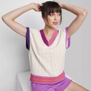 No tag crm, ht pnk, & purp cttn blnd v nk cable knt swtr vst SZ XL collegiate